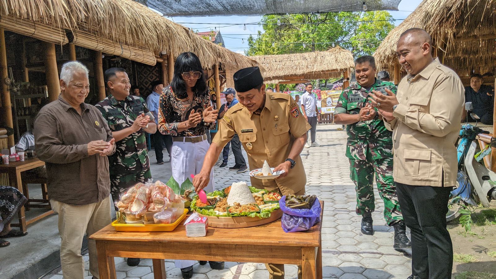 Pawon JMK Resmi Dibuka di Ngawi, Hadirkan Kuliner Nostalgia dan Ruang Kreativitas UMKM